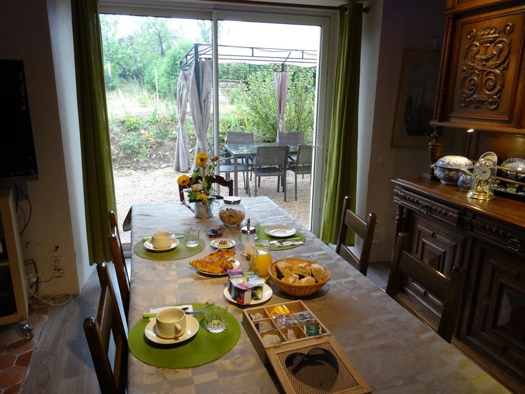 Datcha Bourguignonne, Chambres & Gite Maconge ภายนอก รูปภาพ